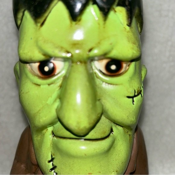 Dynagood 2001 Frankenstein blow mold Halloween decor 9" table top decor big head - Picture 6 of 12